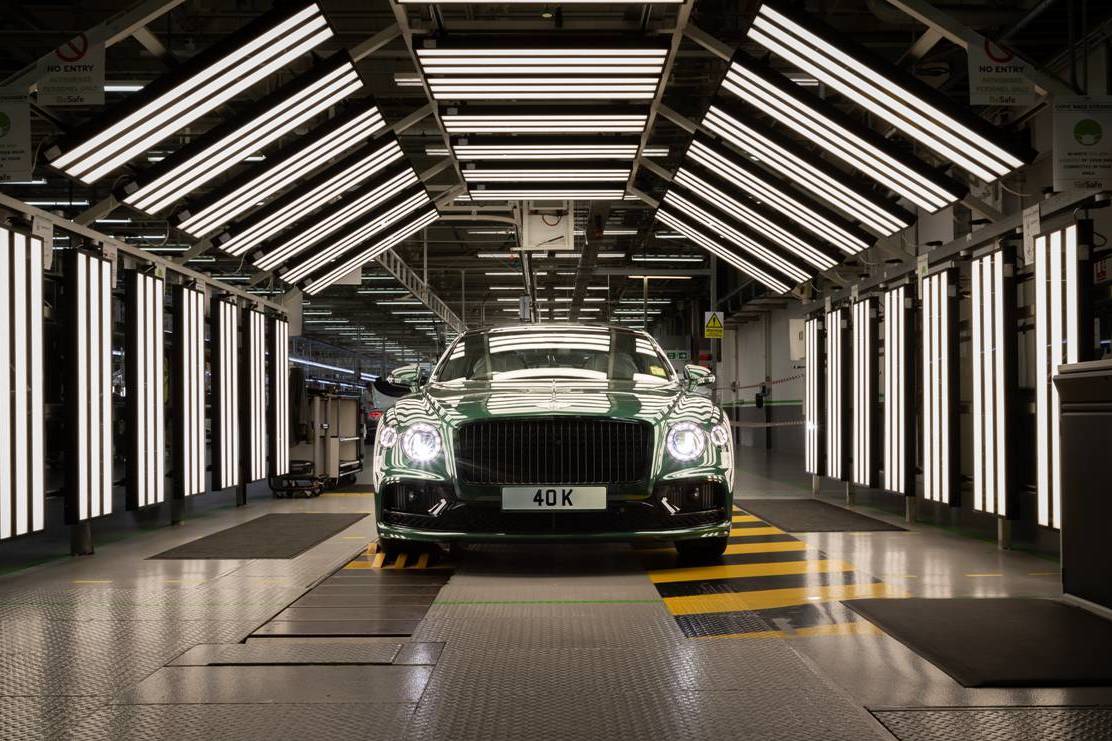 宾利汽车英国克鲁总部工厂已累积生产四万台飞驰车型