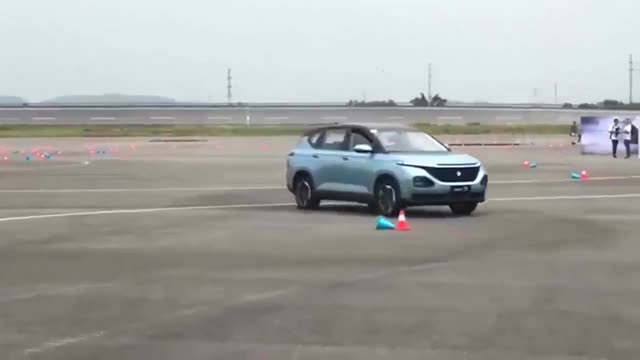新寶駿最新車型RM-5和RC-6搶先試駕，性能如何？測試一下就知道了