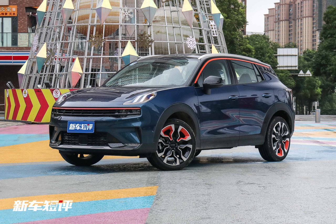 車型同質(zhì)化？領(lǐng)克再推小型SUV，06和02區(qū)別在哪