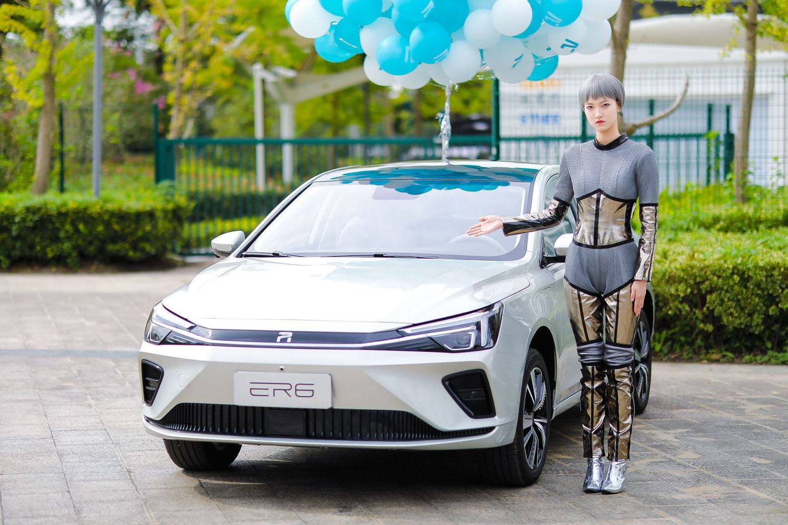 国内唯一自动驾驶园区开放，R汽车5G智慧交通示范区交付启动