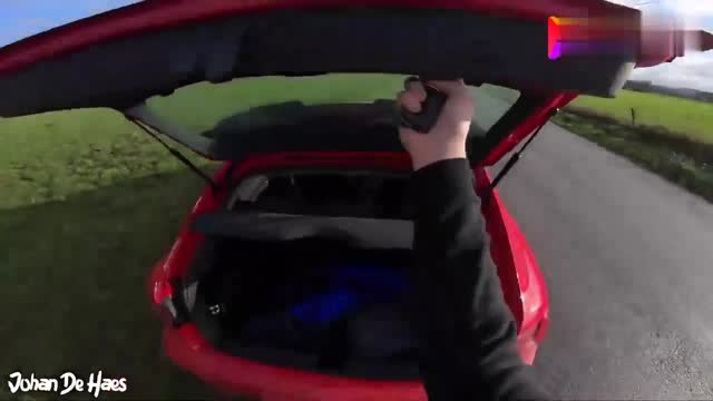 奧迪A1，最便宜的豪華車，帶自動(dòng)泊車可還行