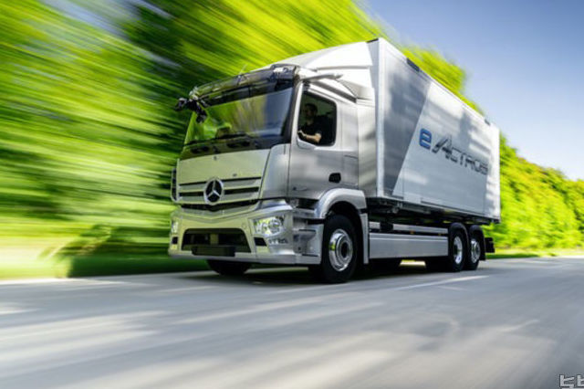 續(xù)航超500km！奔馳發(fā)布了eActros 第二代純電動卡車