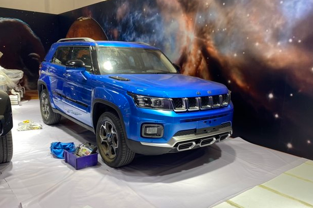 2020北京車展探館：北京BJ30實車曝光 定位緊湊型SUV