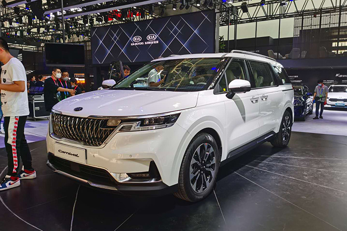 2020北京車(chē)展探館：進(jìn)口起亞嘉華亮相 GL8的真對(duì)手？