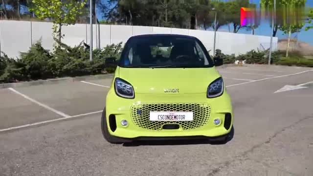 2020款奔馳Smart Fortwo實車展示，全方位了解外觀與內(nèi)飾