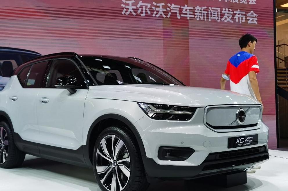 續航400km,零百加速4.9s,沃爾沃XC40純電版亮相