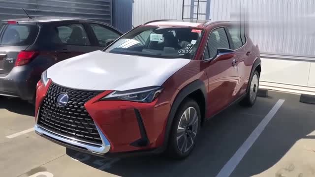 2020款雷克薩斯UX實車展示，看到這動感顏值，給個不心動的理由