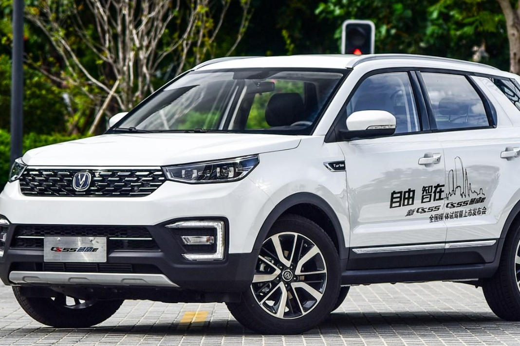 十萬元買性價(jià)比高的SUV，長安CS55是否值得選擇？