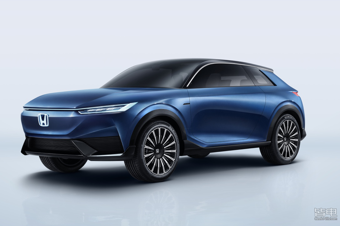 中国首款纯电动概念车concept全球首发