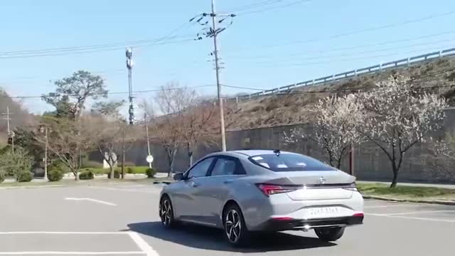 2020款現(xiàn)代朗動AVANTE路試，坐進車內(nèi)的那刻，還想著朗逸嗎？