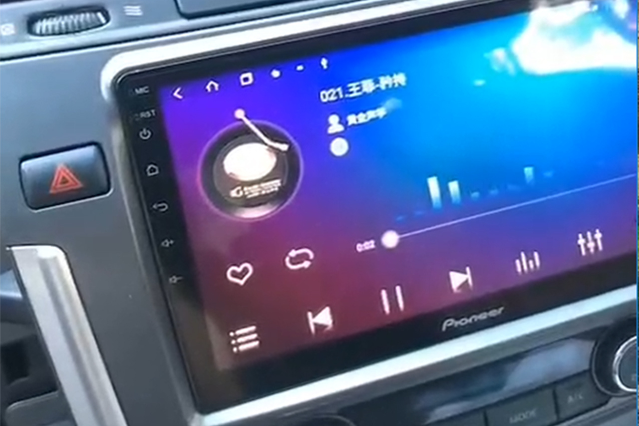 专业汽车音响调音技术,乌市慧声汽车音响调音中_号