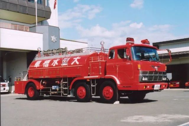 TLV考據錄 番外 | 火の用心！日野云梯車的故事