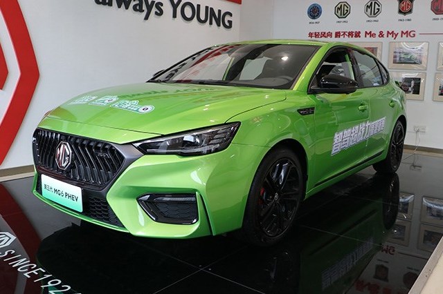 這是跑車？內(nèi)外全運(yùn)動元素！2020款名爵6 PHEV靜態(tài)體驗(yàn)