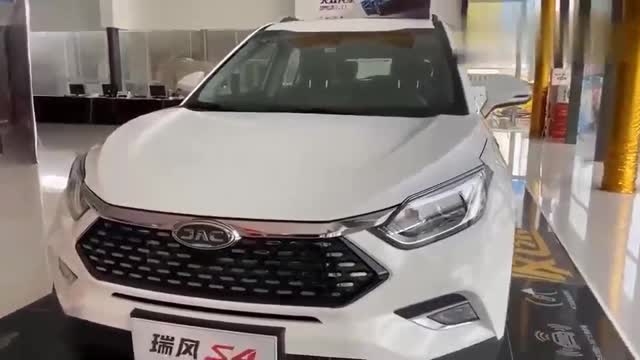 新款江淮瑞風(fēng)S4到店實(shí)拍, 全方位了解外觀內(nèi)飾后, 買(mǎi)不買(mǎi)自己定