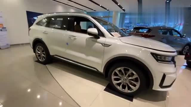 新款起亞索蘭托2WD,看到這帥氣顏值和內(nèi)飾,我徹底心動了！