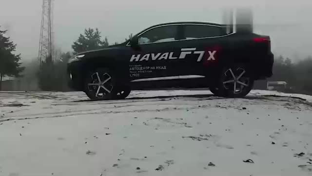 雪天試駕2020款哈弗F7x，打開(kāi)掀背式后備箱，你心動(dòng)了沒(méi)？