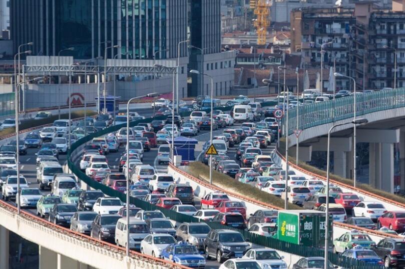 上海下月再出限行政策，只是单纯为了缓解道路拥堵？