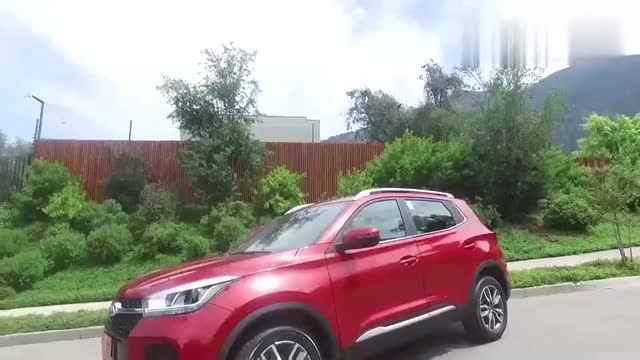 2020款奇瑞瑞虎3，打開車門看到內(nèi)飾，我徹底心動(dòng)了！