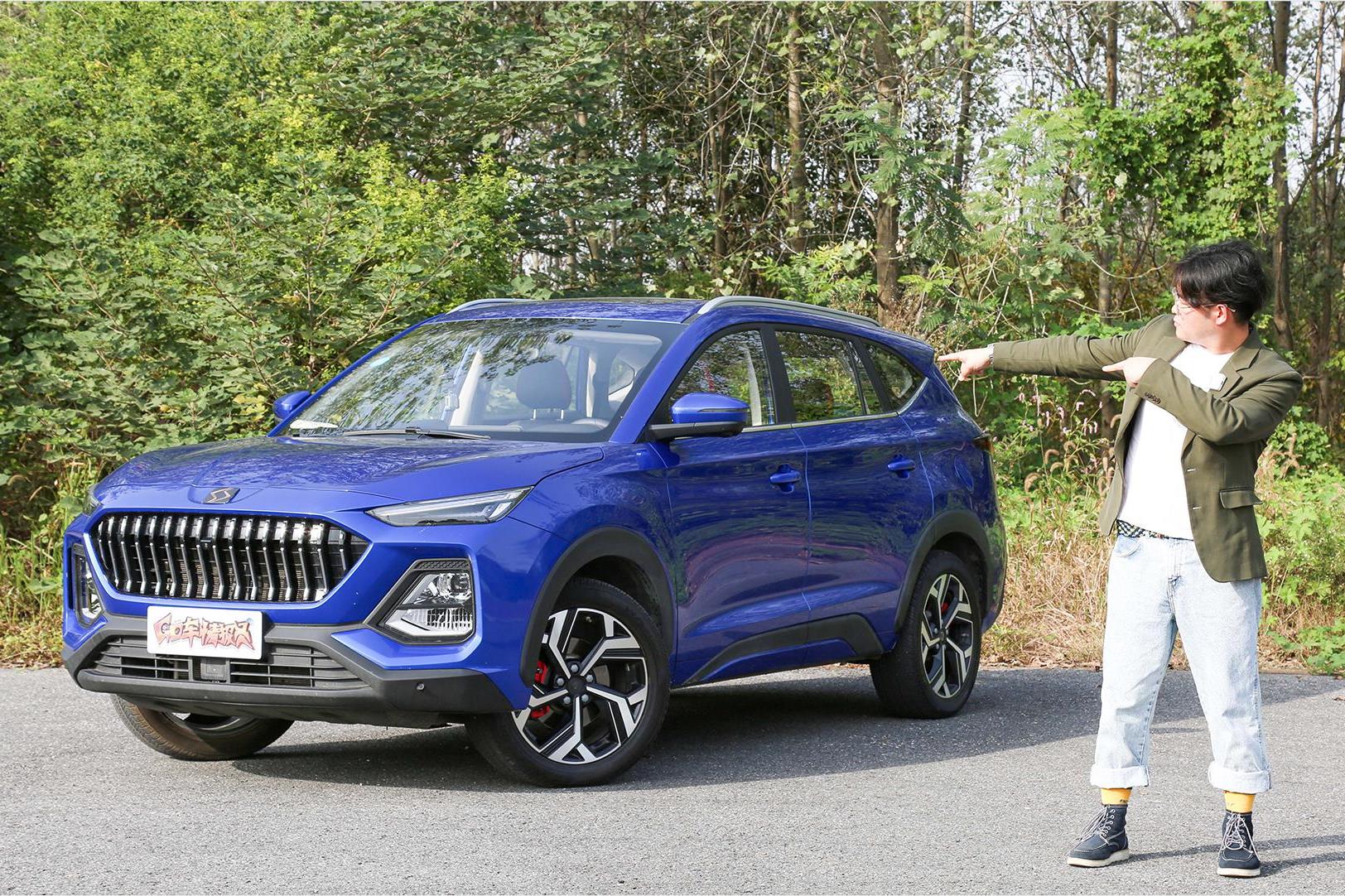 大眾技術加持 售價不到10萬的中型SUV 試駕思皓X8