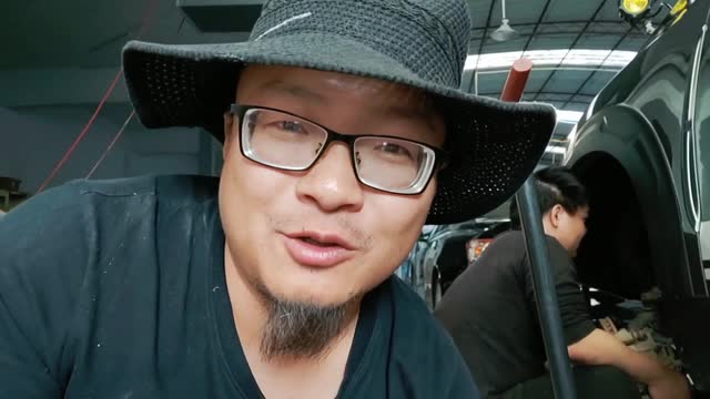 橡膠件質(zhì)量問(wèn)題，卻讓車主買單，大通D90終身質(zhì)保太荒謬！