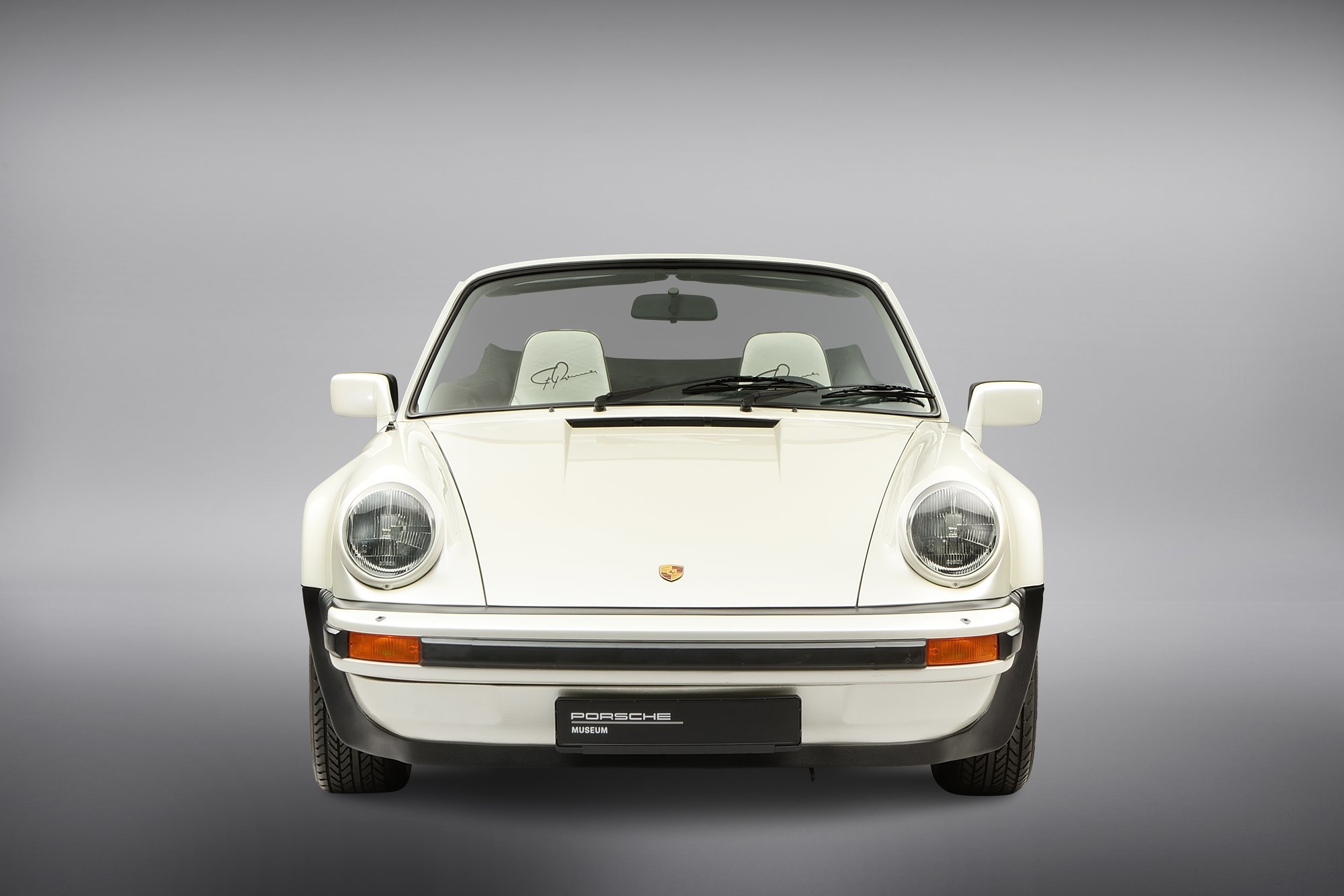 第一輛四驅(qū)911 1981款保時(shí)捷911 turbo