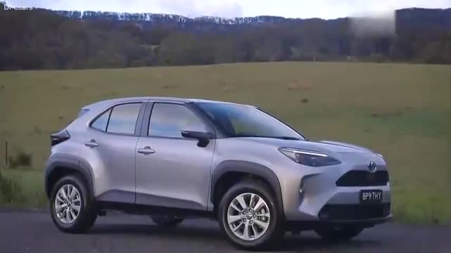 實(shí)拍全新2021款豐田Yaris Cross GX，外觀內(nèi)飾展示