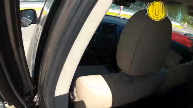 2020款三菱歐藍(lán)德路試，打開車門坐進(jìn)駕駛艙，才知道視野有多開闊