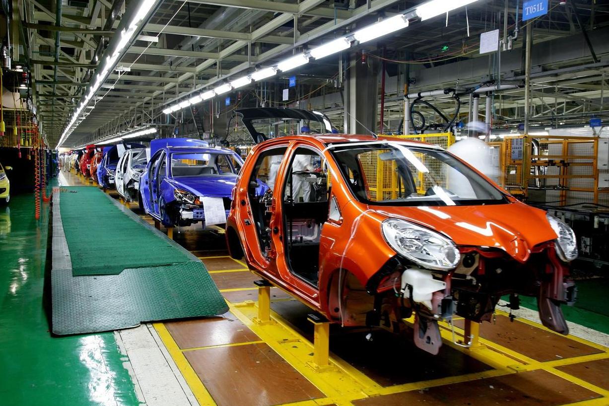 1-10月，汽车制造业工业增加值同比增长5.6%
