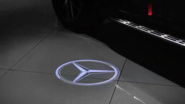 2021款奔馳GLE 53 Coupe，打開車門和氛圍燈那刻，瞬間心動(dòng)了！