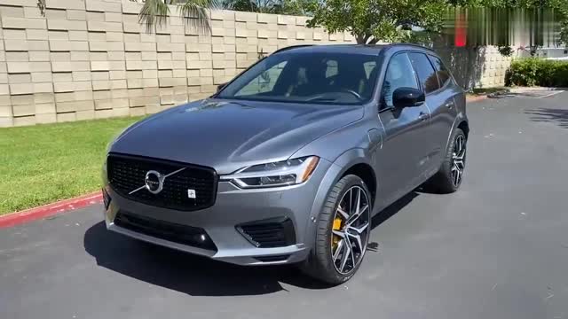 2020款沃爾沃XC60 T8路試，坐進(jìn)駕駛室，才知道視野有多霸氣！