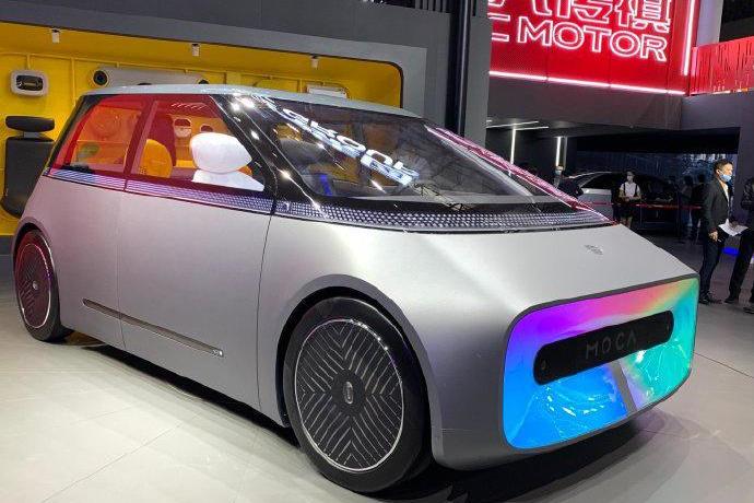 广汽传祺MOCA概念车，未来的汽车就长这样？