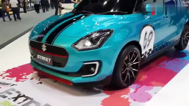 四代飛度最強(qiáng)對手,2020款鈴木雨燕到店,顏值和操控都很好