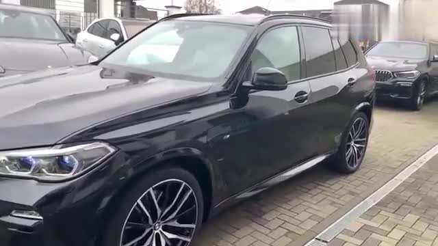 2020款寶馬X5 xDrive45e到貨，外觀內(nèi)飾全面展示后，買不買看著辦