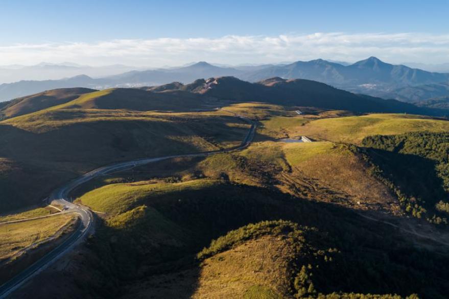 重走史迪威公路，80岁的Jeep到底有多野？