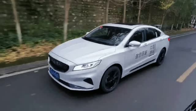 博瑞動(dòng)力參數(shù)講解：百公里油耗表現(xiàn)較突出，僅5.8L