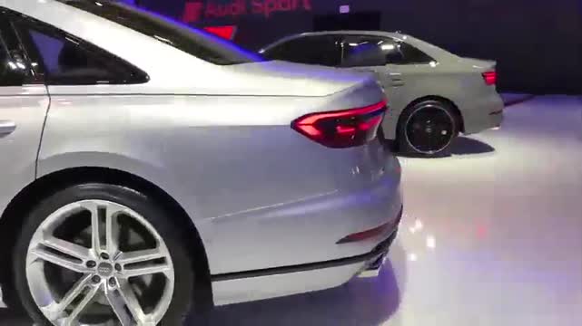 2020款奧迪S8 L高清實拍，了解完外觀內(nèi)飾，才知道啥叫帥氣