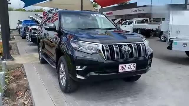 關(guān)于2020款豐田普拉多Prado細(xì)節(jié)實(shí)拍，顏值高空間大，適合家用！