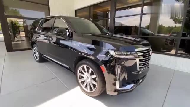 2021款凱迪拉克凱雷德4WD，全面了解外觀內(nèi)飾，給個不買的理由！
