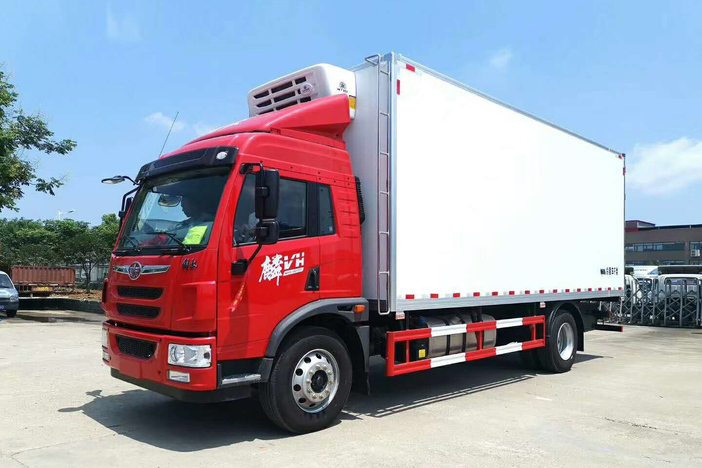 解放J6L冷藏車(chē)(6.8米)-解放6米8冷藏車(chē)圖片價(jià)格