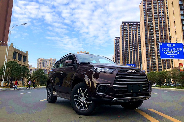 “國潮”來襲，方盒子造型過時(shí)了，適合家用的越野車才是時(shí)代引領(lǐng)