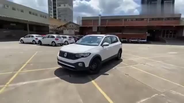 2020款大眾T-Cross實(shí)車到貨，打開車門看到內(nèi)飾，我立刻心動(dòng)了