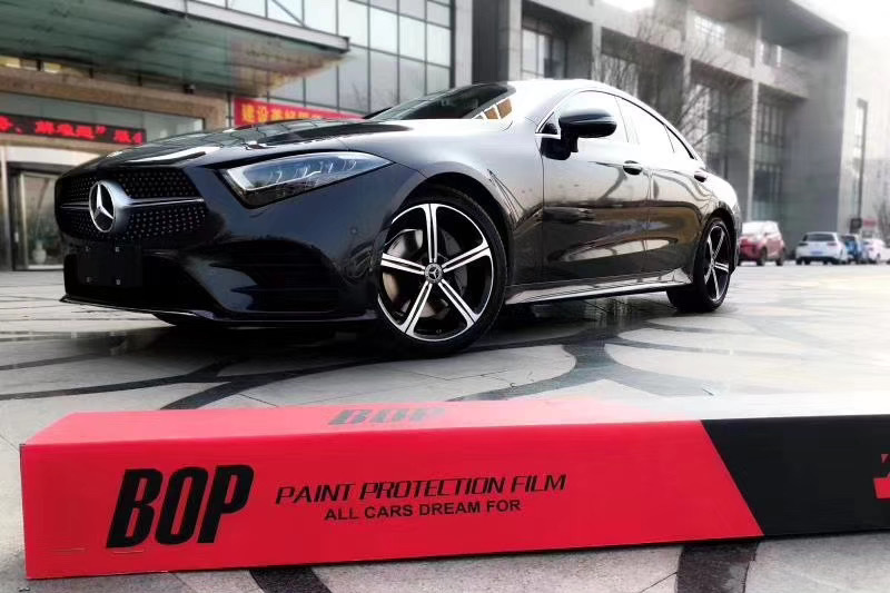 親民的跑車代表，就是這輛奔馳CLS300