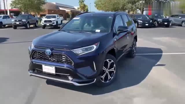 2021款丰田rav4混动版到货,打开后备箱和全景天窗,惊艳了!