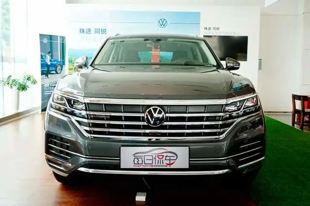 動力更強油耗更低 還賺個車牌 大眾途銳eHybrid實拍簡評