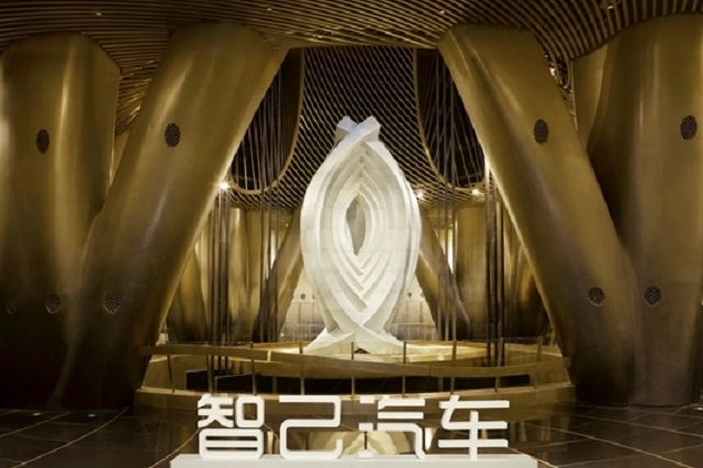 當(dāng)科技飽含溫度，出行又將怎樣改變方寸之間，智己汽車給答案