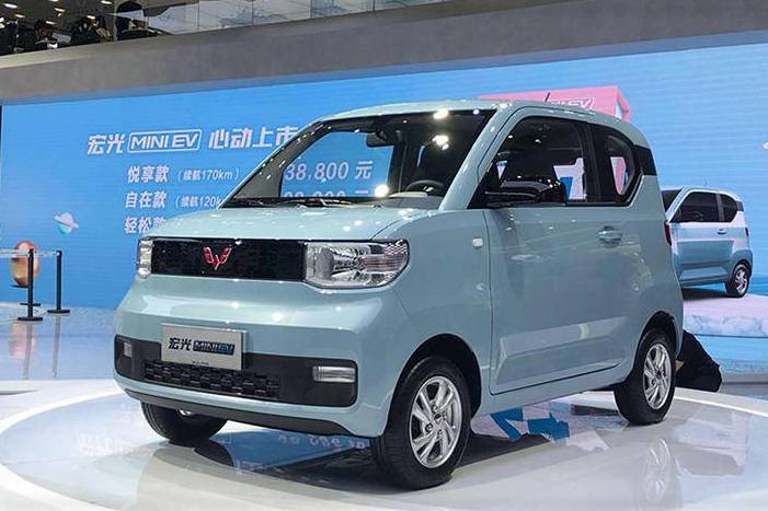 宏光MINI EV升級版即將推出，續(xù)航200公里、配安全氣囊