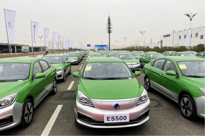 3000辆东风富康es500新能源出租车即将在成都上路
