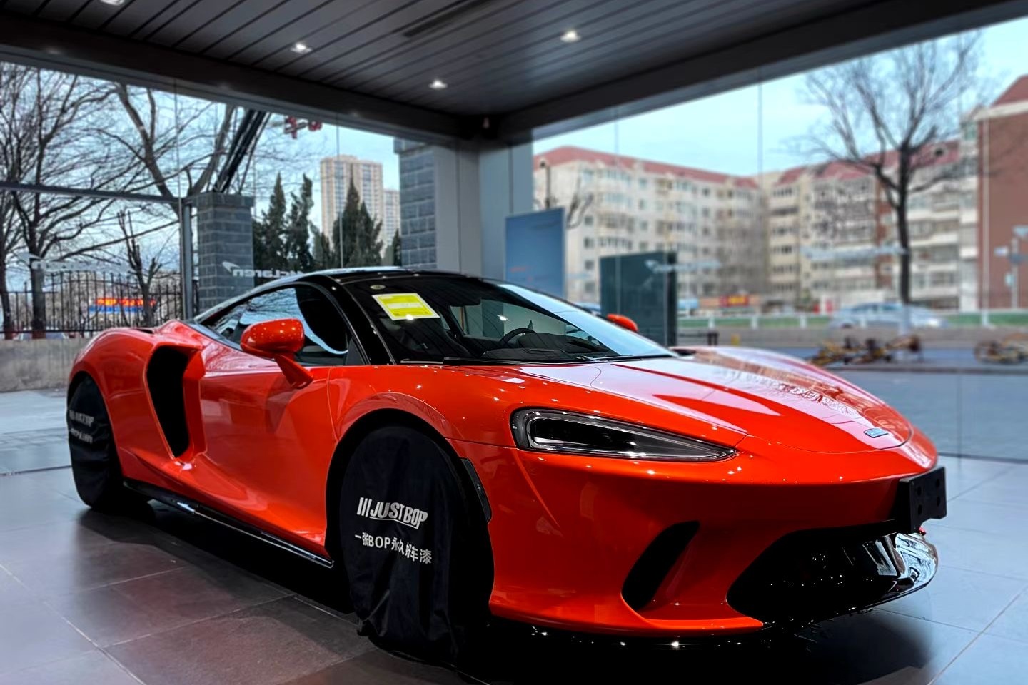拿跑車做買菜車，這輛邁凱倫GT你舍得不？