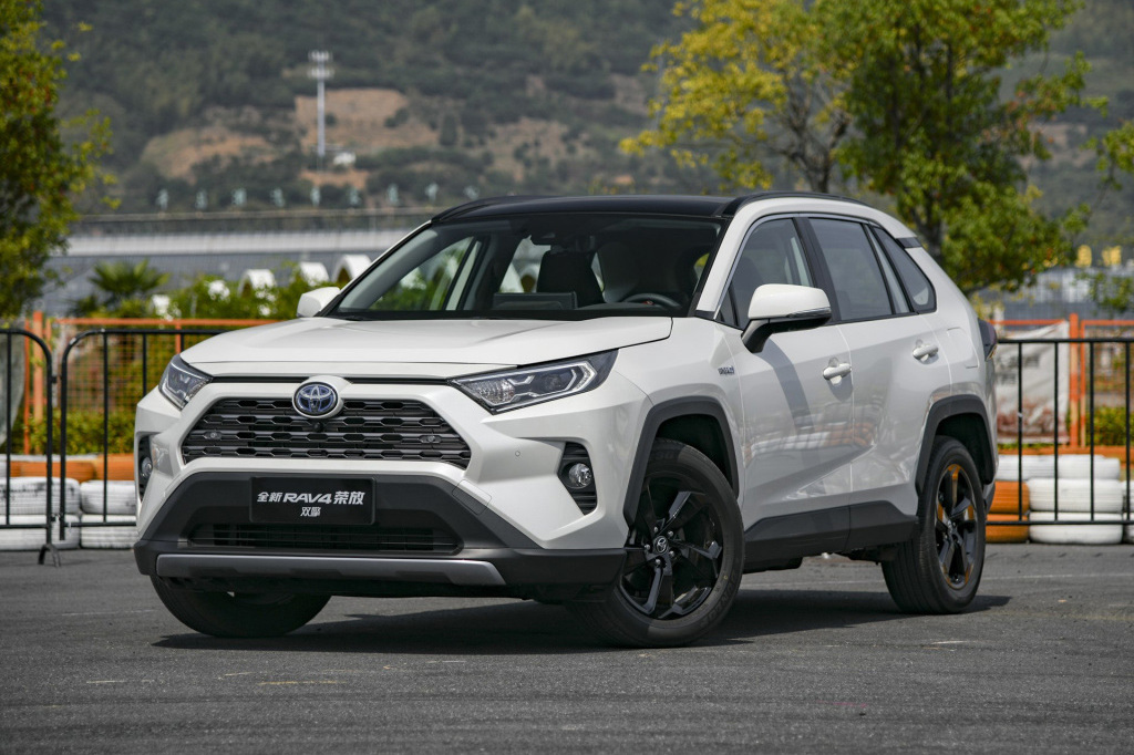 日系品质不一定都好，一汽丰田-RAV4荣放，机油增多成硬伤