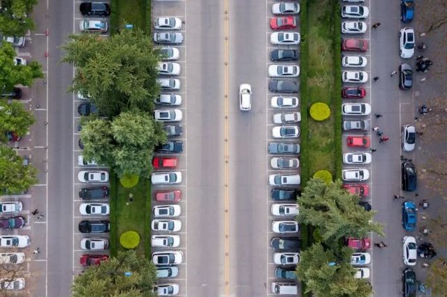 車被刮掉漆怎么辦？會(huì)生銹嗎？簡單處理方法給你